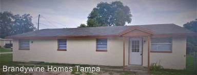 Main picture of 5702 E 30th Ave