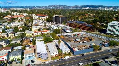 Main picture of 707 Crenshaw Blvd
