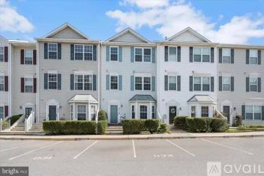 Main picture of 8834 Goose Landing Cir