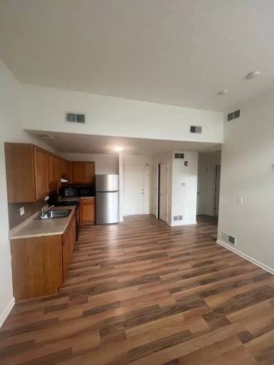 Main picture of 96 Liberty Pole Way