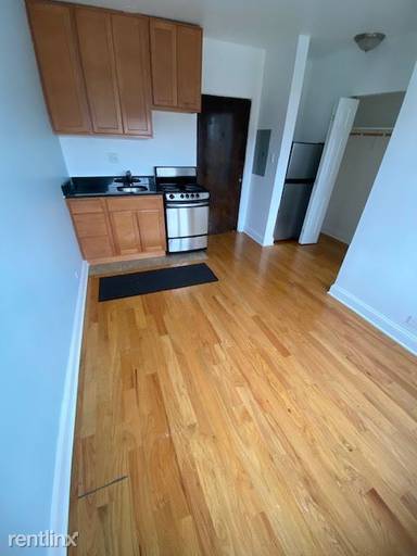 Main picture of 1332 W Hood Ave