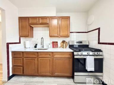 Main picture of 7180 Jamieson Ave
