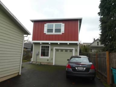 Main picture of 405 W 17th St