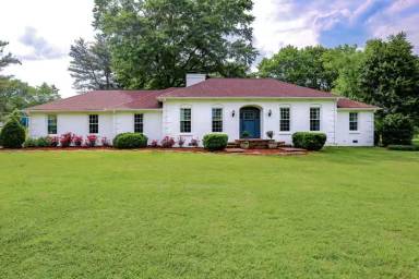 Main picture of 3610 S Mount Juliet Rd