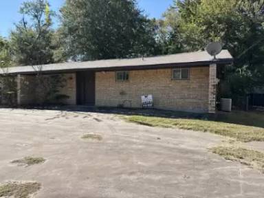 Main picture of 417 Judy Ln