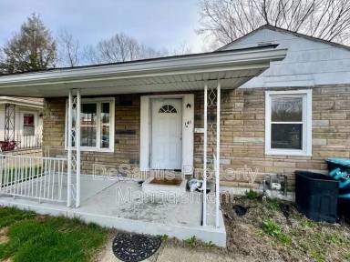 Main picture of 141 Carroll St