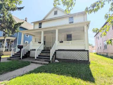 Main picture of 366 S Washington Ave