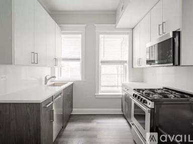 Main picture of 1357 W Berwyn Ave