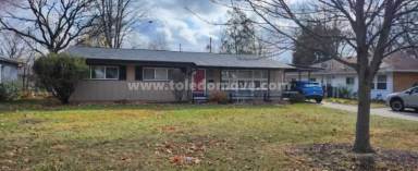 Main picture of 224 W South Boundary St