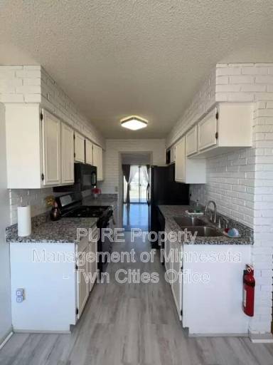 Main picture of 12186 Drake St NW