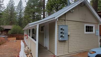 Main picture of 257 Chipmunk St