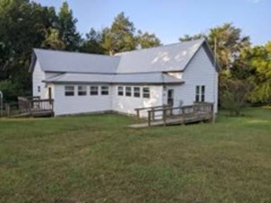 Main picture of 28 Wood St