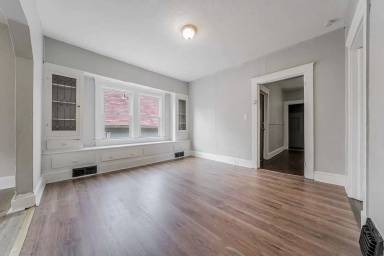 Main picture of 3484 W 58th St