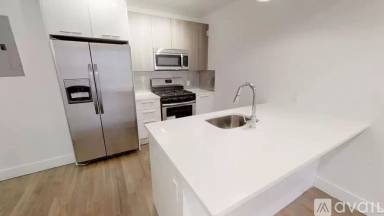 Main picture of 991 Ocean Ave