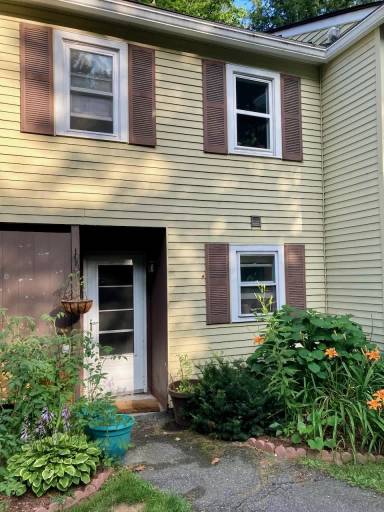 Main picture of Stone's Throw Townhouse - 8