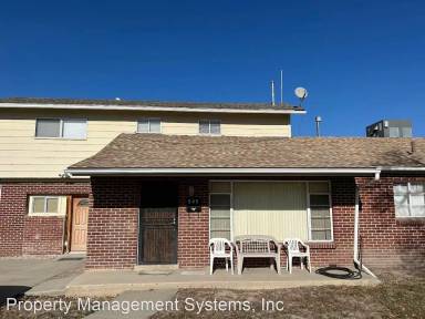 Main picture of 655 E Riviera Cir