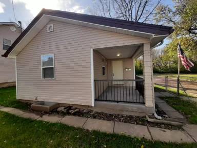 Main picture of 9 Kirk Ave