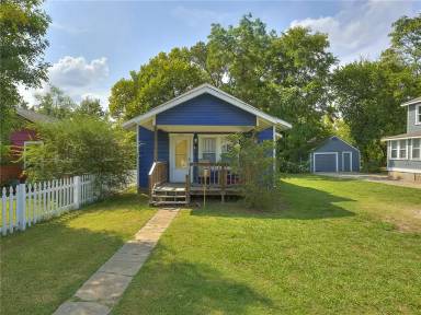 Main picture of 922 Classen Blvd