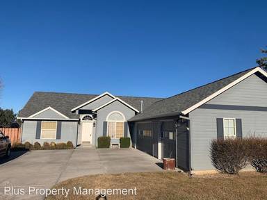 Main picture of 3737 SW Volcano Ave