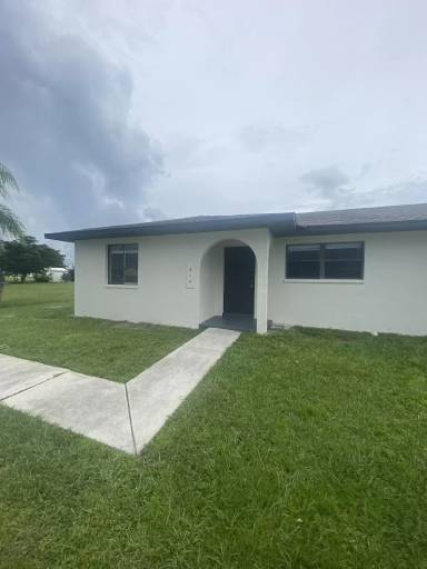 Main picture of 814 Andalusia Blvd