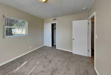 Main picture of 1355 Stratford Dr