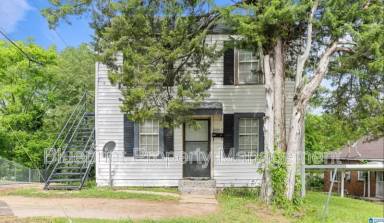 Main picture of 3944 40th St N