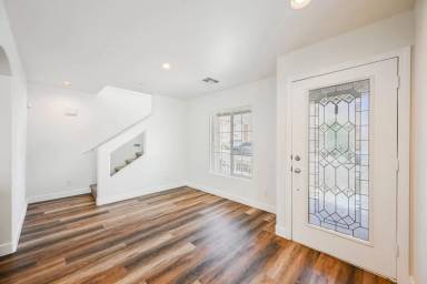 Main picture of 9157 Veranda Ct