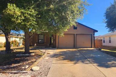 Main picture of 316 Golden Gate Dr