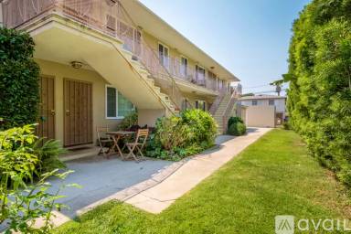 Main picture of 1717 Purdue Ave