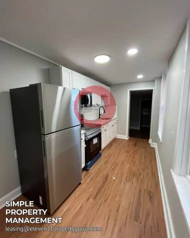 Main picture of 530 Maple St