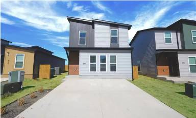 Main picture of 840 Boardwalk Ave
