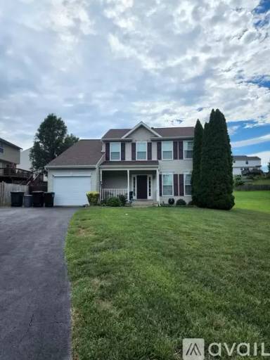 Main picture of 13824 Redstone Dr