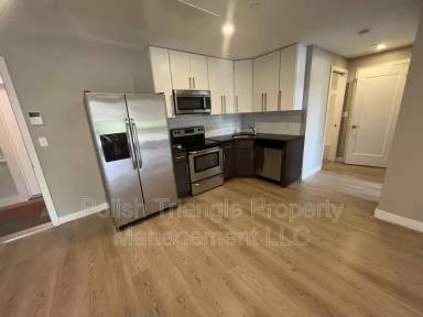 Main picture of Walter Huntington Apartments