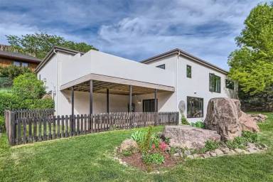 Main picture of 330 Ptarmigan St