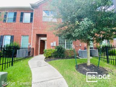 Main picture of 2707 Misty Heath Ln
