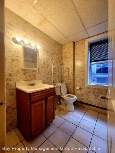 Main picture of 412 Long Ln