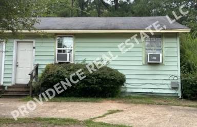 Main picture of 2905 Winona Dr