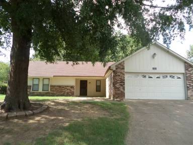 Main picture of 3394 Cricket Glen Cv