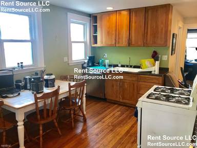 Main picture of 50 White St