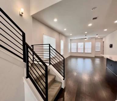 Main picture of 1336 Westborough Ln
