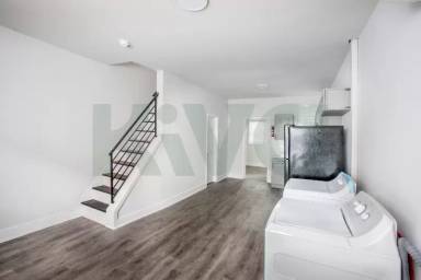 Main picture of 2648 N Stanley St