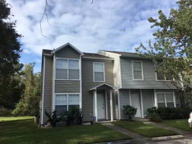 Main picture of 597 Green Spring Cir