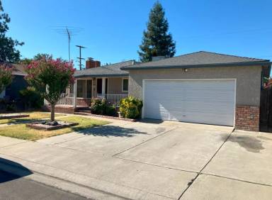Main picture of 401 Ryan Ave