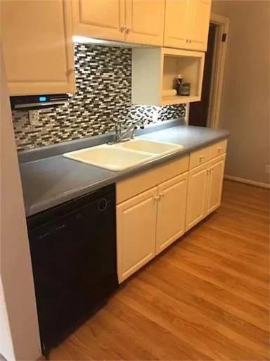 Main picture of 1651 Edgewood Ave S