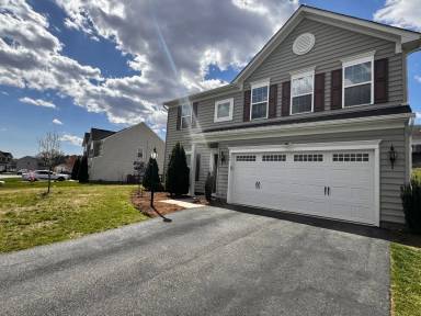 Main picture of 145 Holly Hill Dr