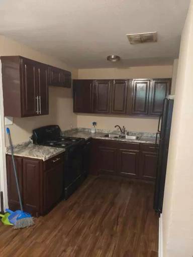 Main picture of 10113 Dulcimer St