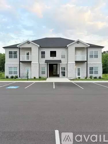 Main picture of 392 Hillview Mills Blvd