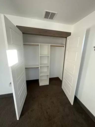 Main picture of 5160 Sherwood Way