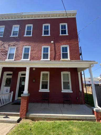 Main picture of 930 N Shippen St