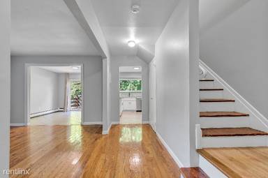 Main picture of Coachlight Square Condominiums